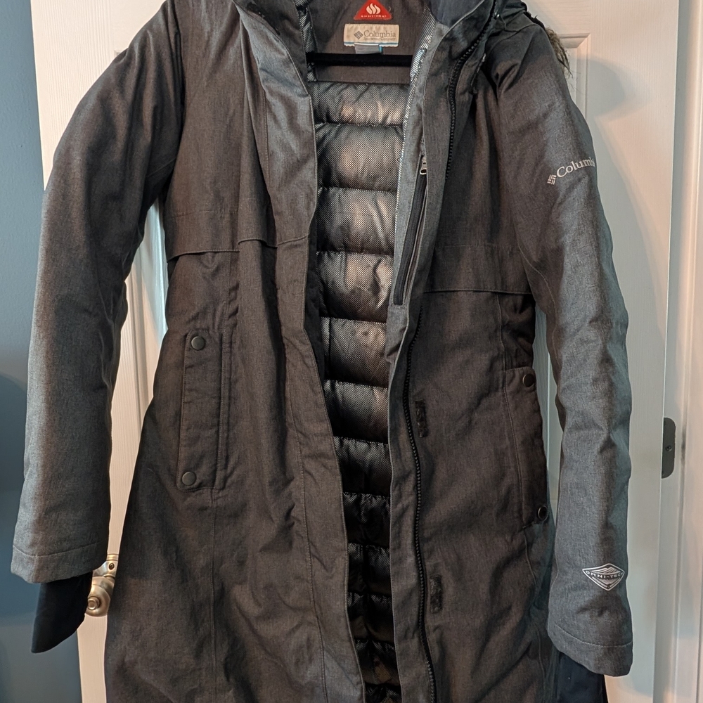 Columbia Women's Charcoal Gray Hooded Puffer Coat